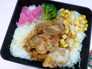 鶏辛味噌焼丼2025.9